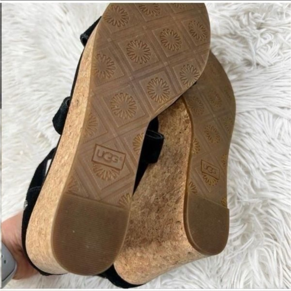 UGG Black and Tan Wedge Shoes with Cork Platform - Picture 4 of 5